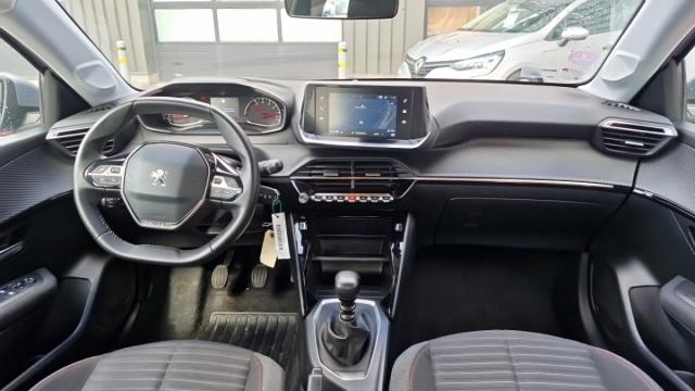 Peugeot 208 image 4