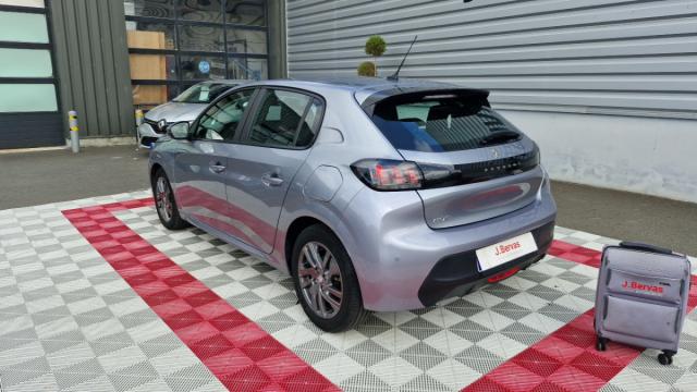 Peugeot 208 image 5