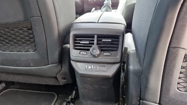 Peugeot 5008 image 4