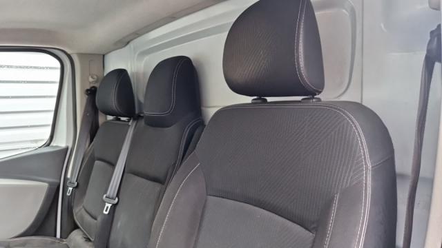Renault Trafic image 4