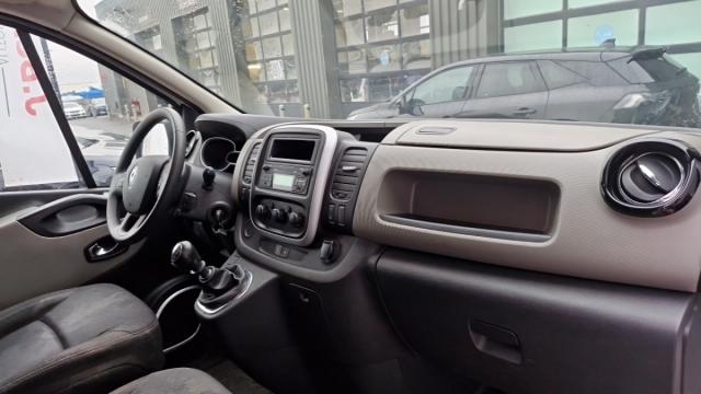 Renault Trafic image 9