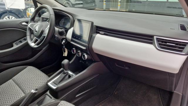 Renault Clio image 8