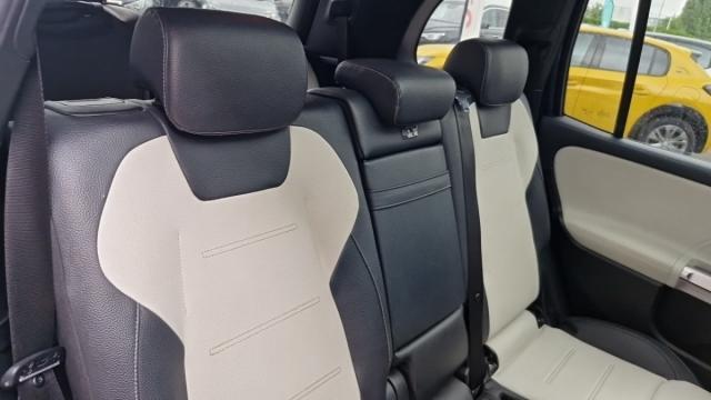 Mercedes Benz Glb image 4