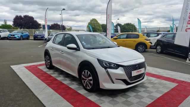 Peugeot 208 image 3