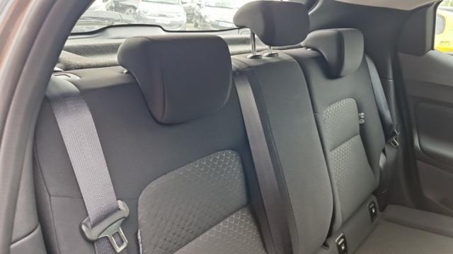 Nissan Juke image 5
