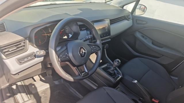 Renault Clio image 9
