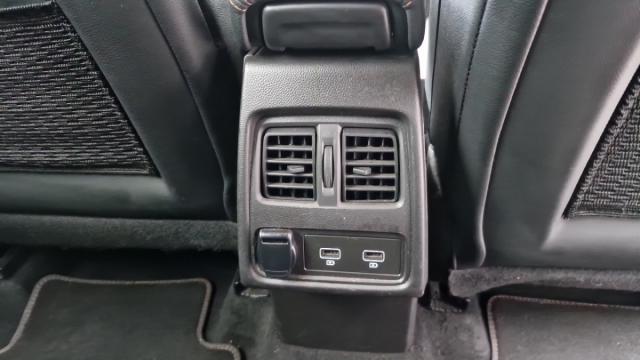 Renault Captur image 7