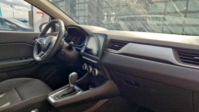 Renault Captur image 8