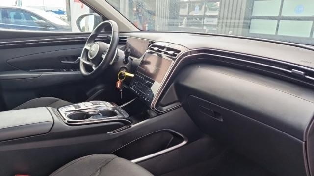 Hyundai Tucson image 8