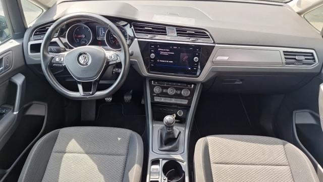 Volkswagen Touran image 7