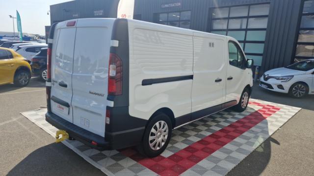 Renault Trafic image 8