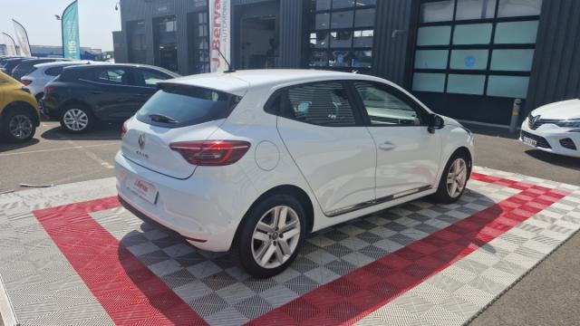 Renault Clio image 1