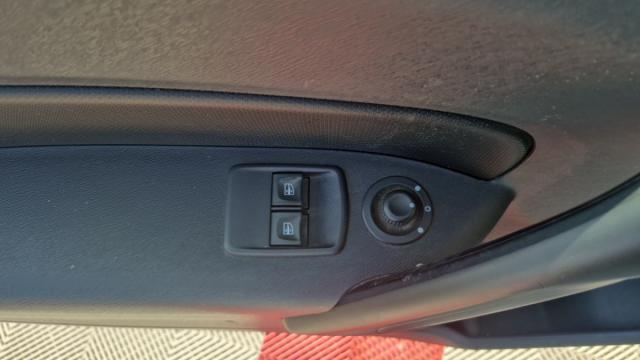 Renault Kangoo Express image 7