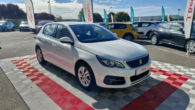 Peugeot 308 image 8