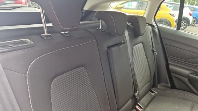 Ford Focus image 9