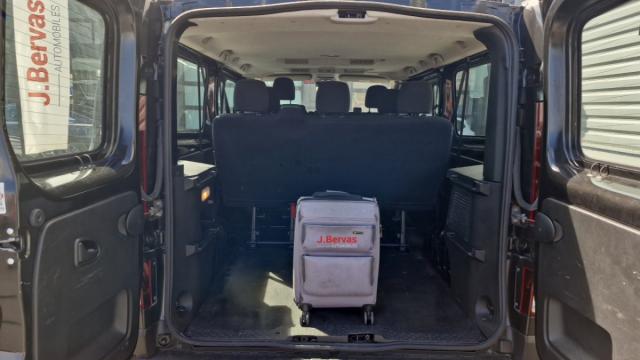 Renault Trafic image 2