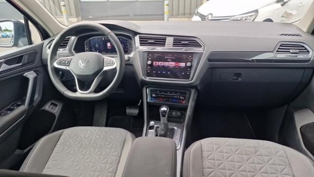 Volkswagen Tiguan image 8