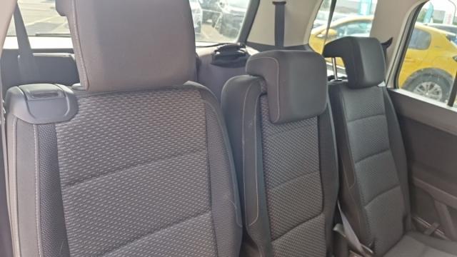 Volkswagen Touran image 8