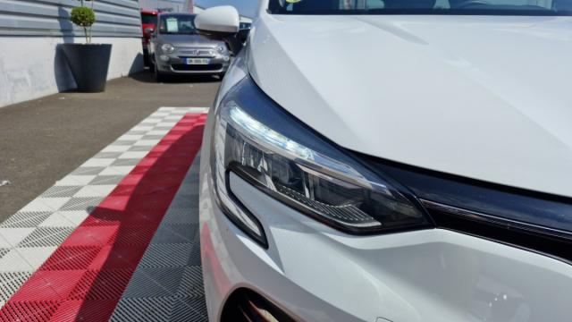 Renault Clio image 8