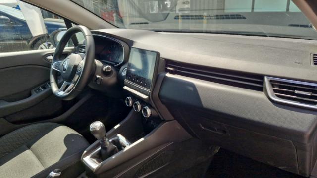 Renault Clio image 1