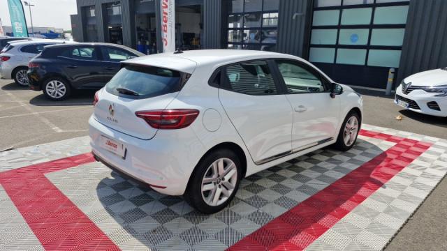Renault Clio image 9