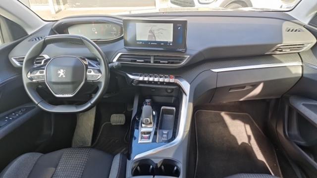 Peugeot 3008 image 9