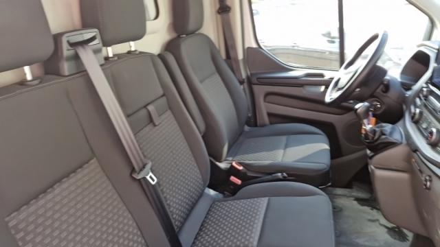 Ford Transit Custom image 1