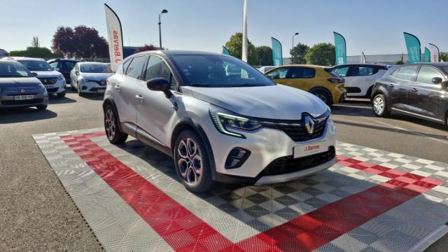 Renault Captur image 8