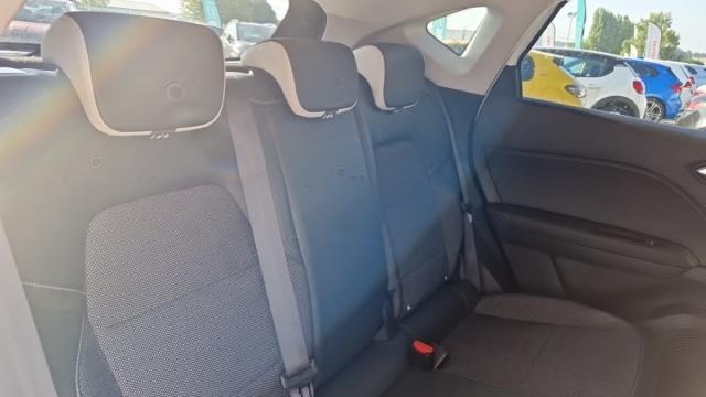 Renault Captur image 9