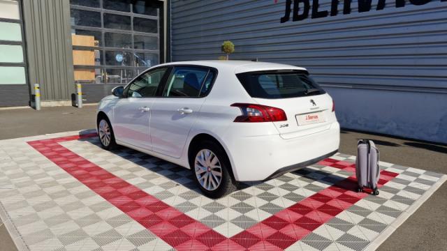 Peugeot 308 image 3