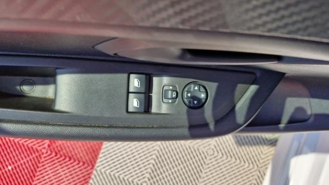 Peugeot 208 Affaire image 3