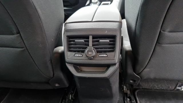 Peugeot 3008 image 1