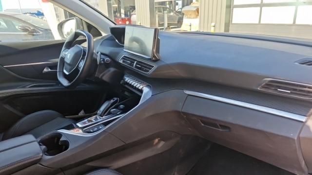 Peugeot 3008 image 9