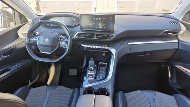 Peugeot 3008 image 1