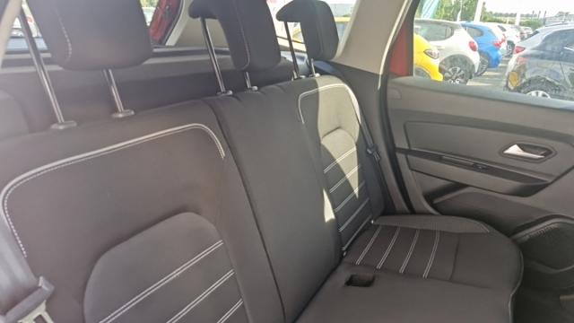 Dacia Duster image 2