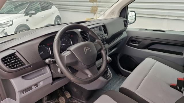 Citroen Jumpy image 2