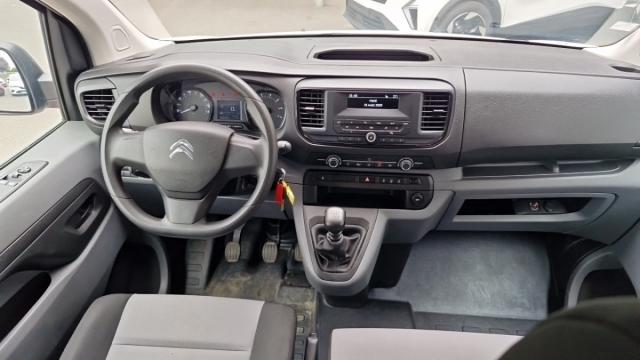 Citroen Jumpy image 8