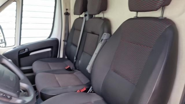 Peugeot Boxer image 3
