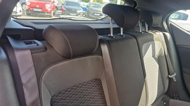 Opel Astra image 8