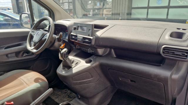 Opel Combo Cargo image 4