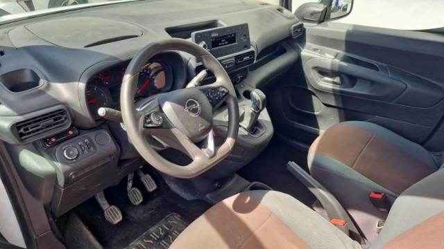 Opel Combo Cargo image 8