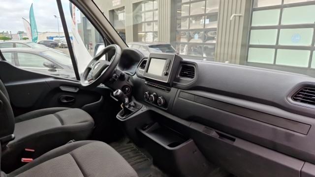 Renault Master image 3