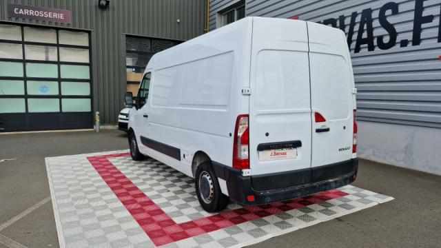 Renault Master image 2