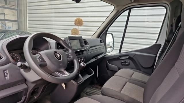 Renault Master image 8