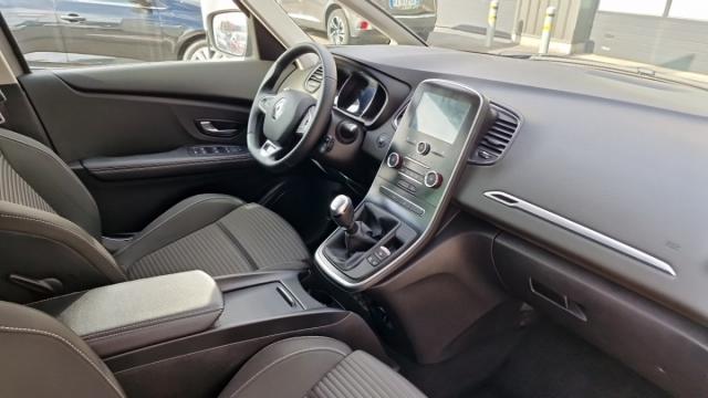 Renault Grand Scénic image 3