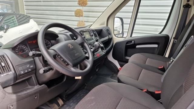 Peugeot Boxer image 6