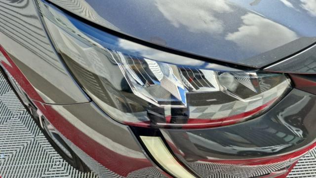 Peugeot 208 image 1