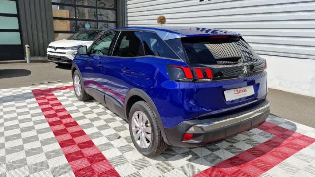 Peugeot 3008 image 2
