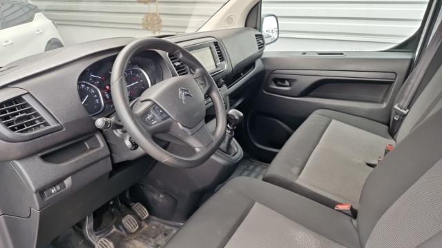 Citroen Jumpy image 3