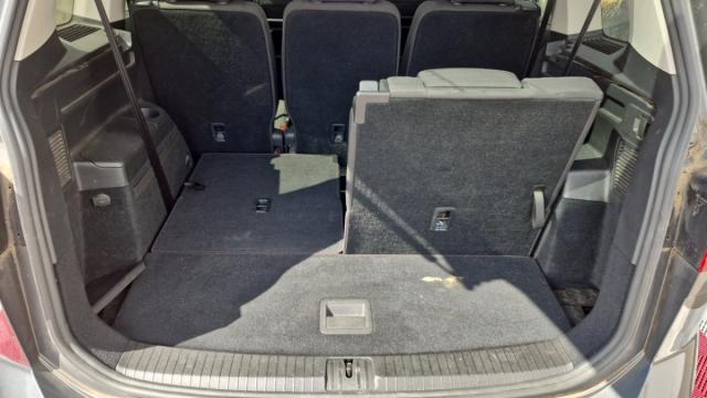 Volkswagen Touran image 5